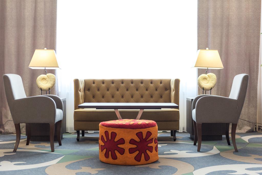 Hotel Duman อัสตานา ภายนอก รูปภาพ